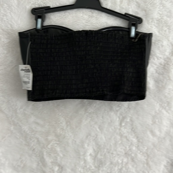 Charlotte Russe Tops Charlotte Russe Strapless Corset Style Top - Picture 2 of 2